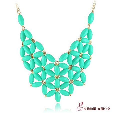 مجوهرات من الخرز صناعة يدوية 2013-new-fashion-bib-bubble-statement-necklace