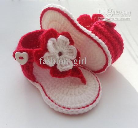 احذية اطفال بالكروشي روووووووعة 15-off-lovely-flowers-toddler-shoes-crochet