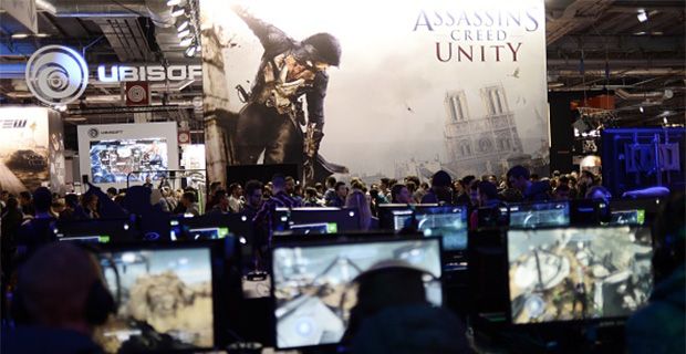 Assassin's Creed Unity in uscita: pubblicato l'ultimo trailer - Guarda "Time Anomaly", l'ultimo trailer del nuovo Assassin's Creed Unity - video  Assassins-creed-unity-default