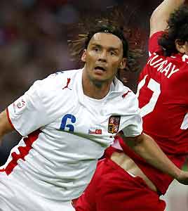 Euro 2008'in ilk onbirinde iki Trk... 20080624010634