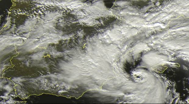 Medicane sur les Baléares : un phénomène violent en cours 20141130-140911-METEO-Paris-REPORTER_WEB-162884_g