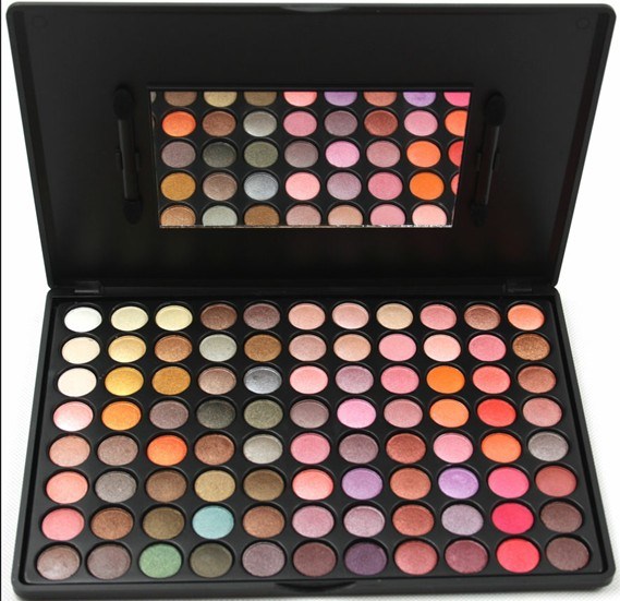 { افضل انواع فرش و مكياجات } Palette-eyeshadow-powder-With-88-Colors