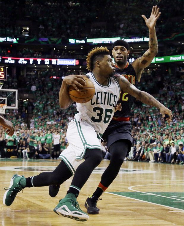 Marcus Smart on ridiculous flop: 'Just trying to make winning plays for my team' 20197325-mmmain