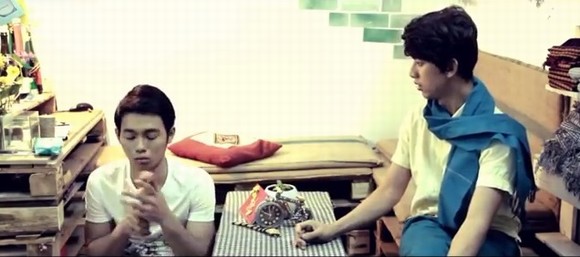 Tổng hợp các MV, phim ngắn về những câu chuyện tình yêu của các chàng trai Thuong-nhau-de-do1