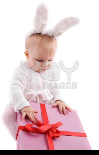   صـــور للأطفالــــ 1 Baby-in-rabbit-costume-7ab301