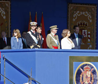 Letizia, Princesa de Asturias (Cont. Foro II) - Página 12 Desfile-reyes1