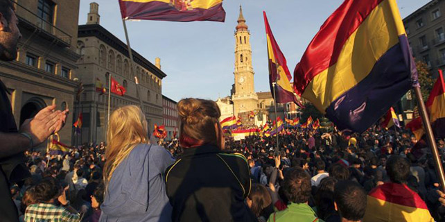 Abdica el rey de España 1401738921388zaragoza-642