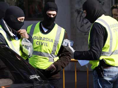 El Gobierno acomete un plan integral ante el fenómeno yihadista 1311540389618guardiacivil-detalledn