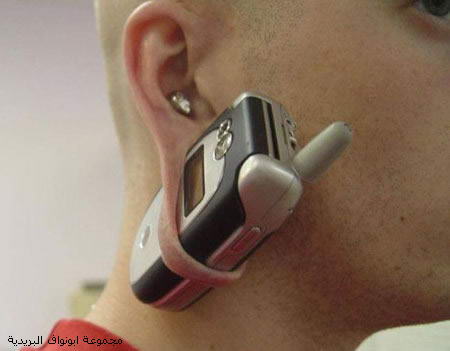 صور غريبة و خطيرة Cellphoneholder