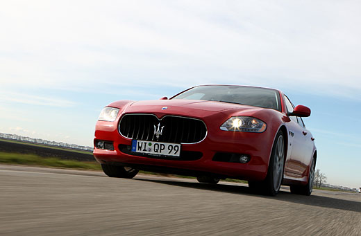 SIGNORI......LA QUATTROPORTE SPORT GT S Maseratiquattroportesportgts-11081-012-f