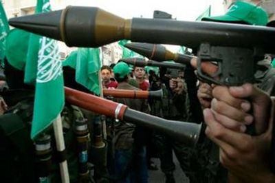 صور عرض عسكري لمجاهدين حماااااااااااااس.......غزة 20