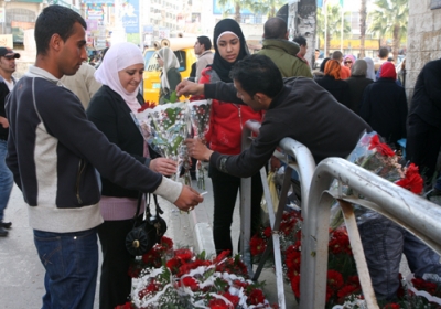 مظاهر عيد الحب في مدينة رام الله..شاهد الصور 3