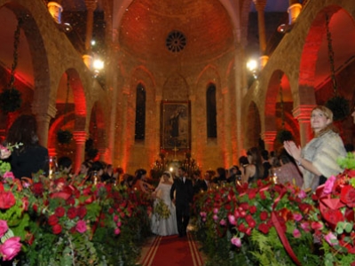 صور حفل زواج ابنة الفنانة ماجدة الرومي 16