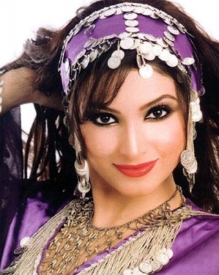 صور الفنانة روجينا 6492573195