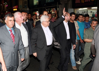 الرئيس ابو مازن يتجول في شوارع مدينة رام الله  صور 2565383426