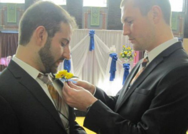 اول زواج مثلي في لبنان--الله يسترنا 3910176183