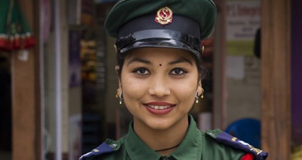 . أجمل النساء في شرطة 14 دولة حول العالم 3910689372