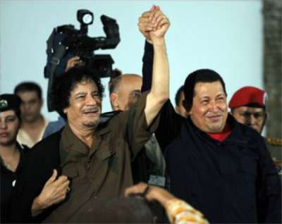 شافيز: أصلّي لأجل القذافي وأساند الأسد 9998304617