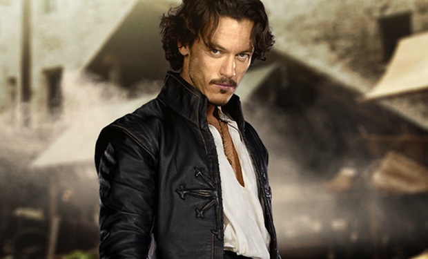 Inscripciones vampiros Dracula_luke_evans_photo1