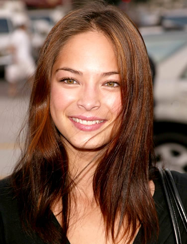  أحتمال عودة Kristin Kreuk لـ موسم أخير فى Smallville . . !! Kristin-kreuk-picture-5