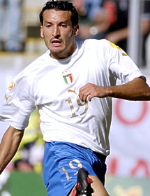 The hunt for Cafu's successor 35_gianluca__zambrotta