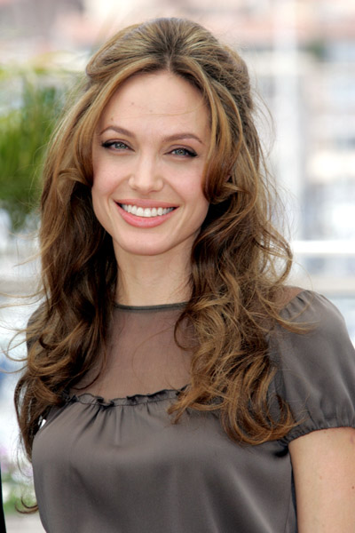 صور جامدة لAngelina Jolie 20500