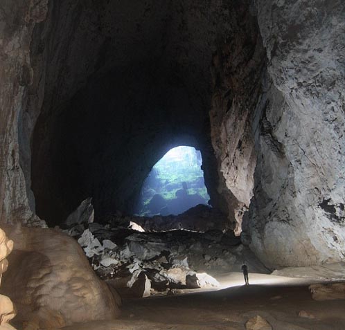صور رائعة لأضخم كهف على الأرض Cave02
