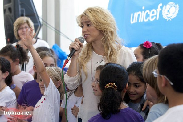 المطالبة بالغاء حفل Shakira في مصر بعد زيارتها الى اسرائيل 1%20%2830%29