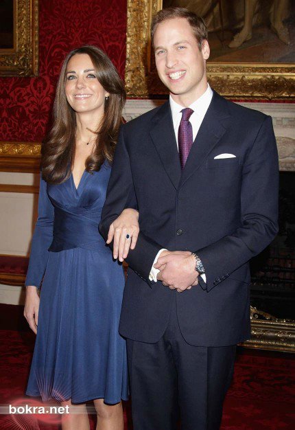 كعكة من الكريمة والثلج الابيض لزفاف الامير "William" Prince-william-kate-middleton-st-james-palace-11162010-12-430x626