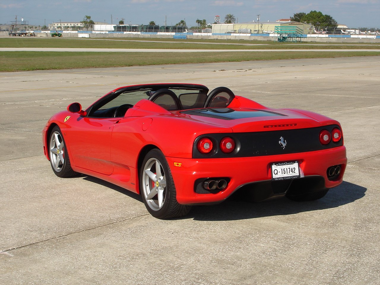 بالصور..نسخة مقلدة من فيراري 360 مودينا سبايدر Ferrari-360-spider