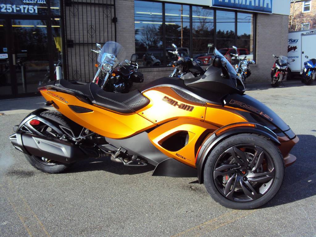 Tapa rejilla 2013-can-am-spyder-rs-s-motorcycles-in-chelmsford-ma