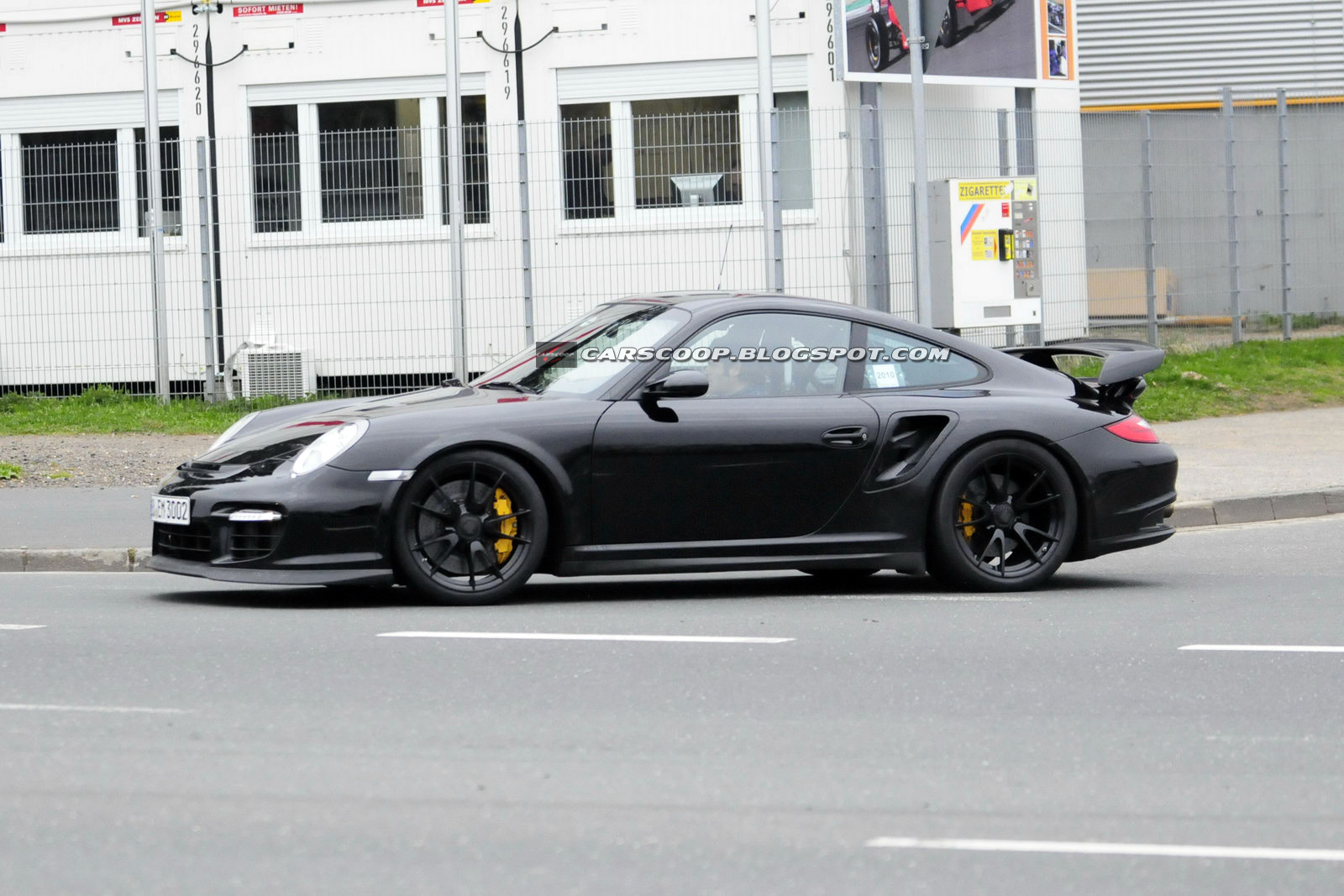 Porsche GT2 RS  S0-Spyshot-Porsche-911-GT2-RS-le-pacemaker-179964