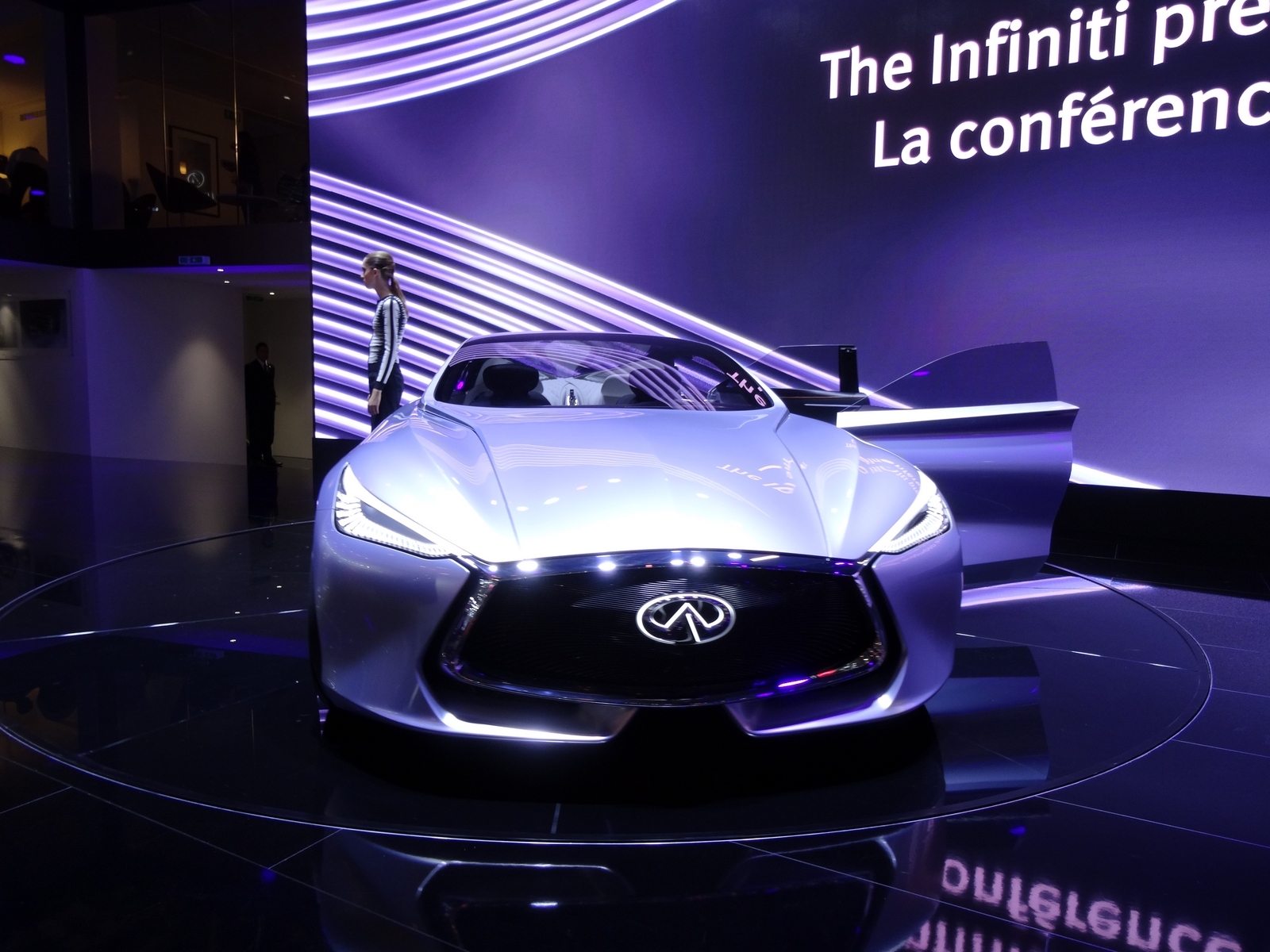 2014 - [Infiniti] Q80 Concept Inspiration - Page 2 S0-Infiniti-Q80-Inspiration-Concept-Prometteuse-En-direct-du-Mondial-de-Paris-334718