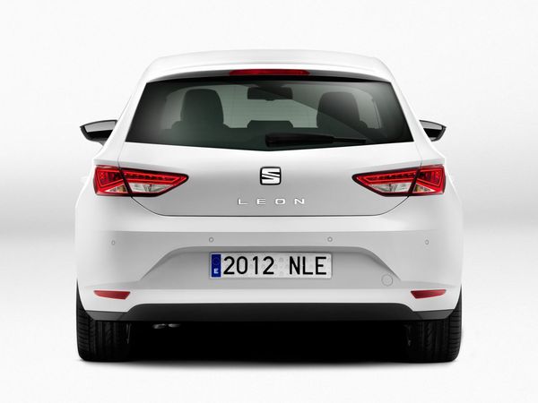 [LeOniss] Leon2 facelift 2L TDI 140ch @ 190ch - Page 17 S7-Nouvelle-Seat-Leon-3-les-1eres-photos-267290