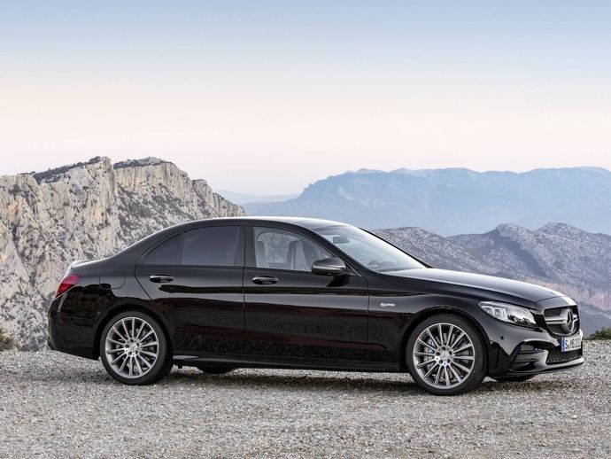 الجزائر بوابة افريقيا  [ مشاريع واستثمارت اقتصادية + التصدير... ]   - صفحة 14 S7-modele--mercedes-classe-c-4-amg