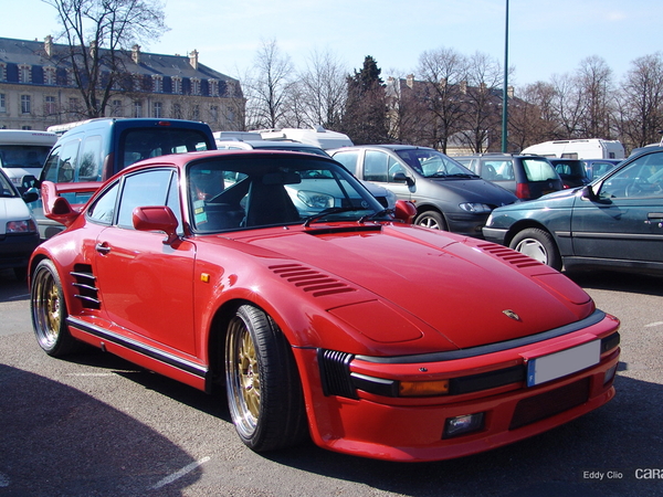 Petits trésors de parkings... S7-Photos-du-jour-Porsche-911-Flatnose-61855