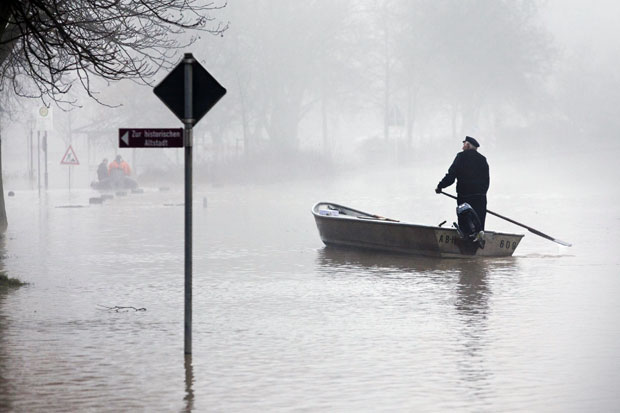 Che cosa stai pensando adesso n° 3 - Pagina 4 Boat_3