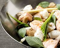 Wok de saumon et cabillaud à la citronnelle et au basilic 3e5febd6-60ff-4a6f-8f28-79c13d2852e1