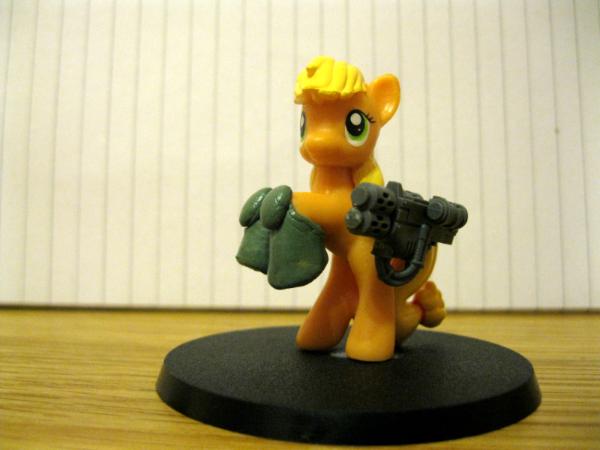 Ejercito de Marines, mi pequeño pony de Ultramar 323778_sm-AJ%20wip