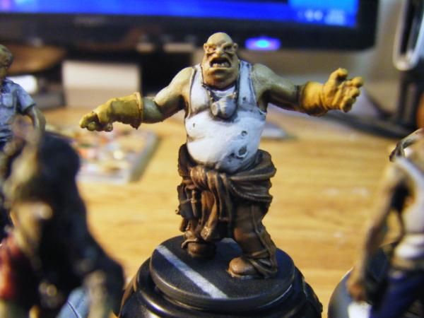 Kickstarter: Zombies, anyone? Zombicide - Page 7 411356_sm-Zombicide%2C%20Zombie