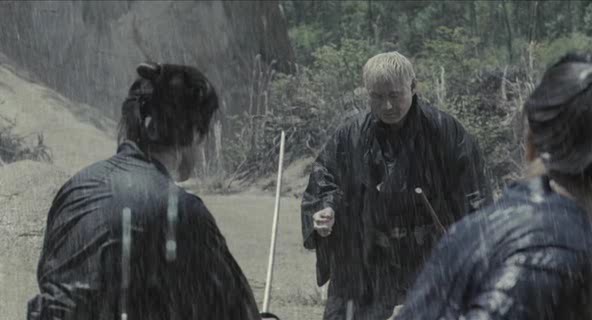 فلم المقاتل الاعمى  Zatoichi26jg