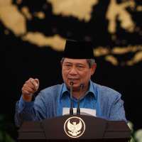 Pidato Lengkap SBY tentang SMS Fitnah SBY-1-(Abror)-luar