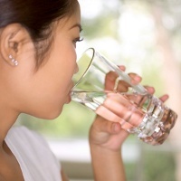 Minum 2 Gelas Air Sebelum Makan Bisa Turunkan Berat Badan Minumair3tsdlm