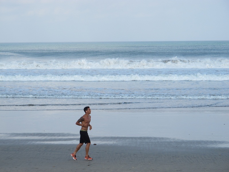 Pantai Kuta, Kapan Saja Indah! 164122_kutakapan2