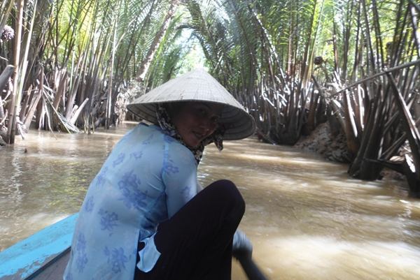 Wisata di Vietnam, Penjual Makanan vs Pekerja Seks 181754_hochiminh4