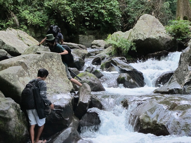 'Air Terjun Terbang', Mungkin Hanya Ada di Lombok 101408_tiu2