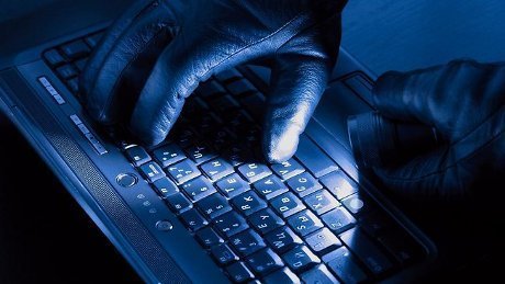 Penjahat Cyber Makin Lihai Membobol Uang Hackerdlm