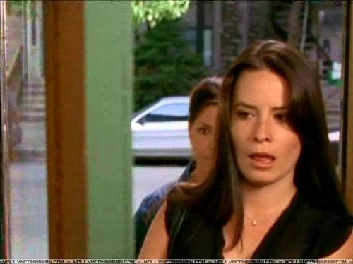 Галерия на Холи Мари Комбс - Page 33 Holly-in-See-Jane-Date-holly-marie-combs-630972_500_374