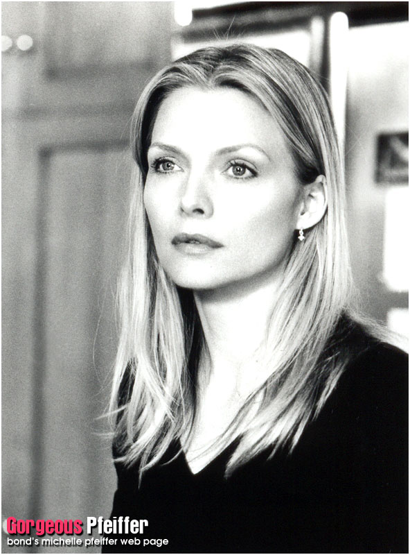 Chicas sexys de los 80 Michelle-Pfeiffer-michelle-pfeiffer-214720_592_800