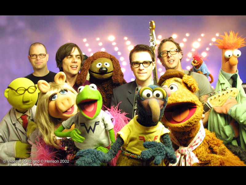 Que fondo de pantalla teneis ahora? - Página 4 Muppets-with-Weezer-the-muppets-77643_800_600